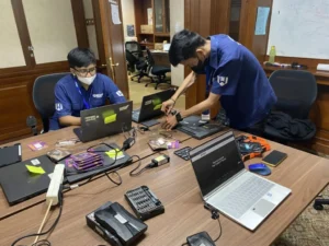 Jasa Servis Laptop Cimanggis